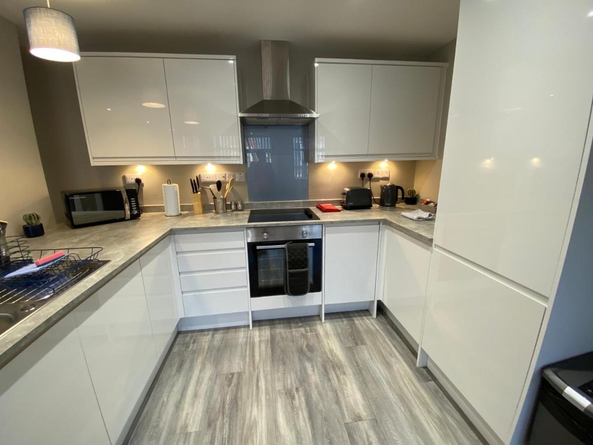 Marie'S Serviced Apartment 1 Bed Citystay, Parking Bedford Dış mekan fotoğraf