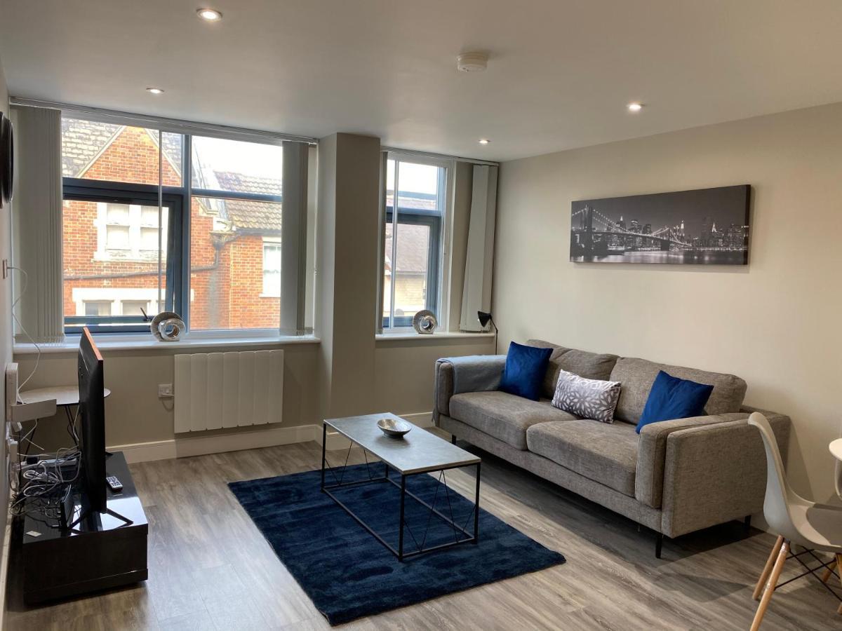 Marie'S Serviced Apartment 1 Bed Citystay, Parking Bedford Dış mekan fotoğraf